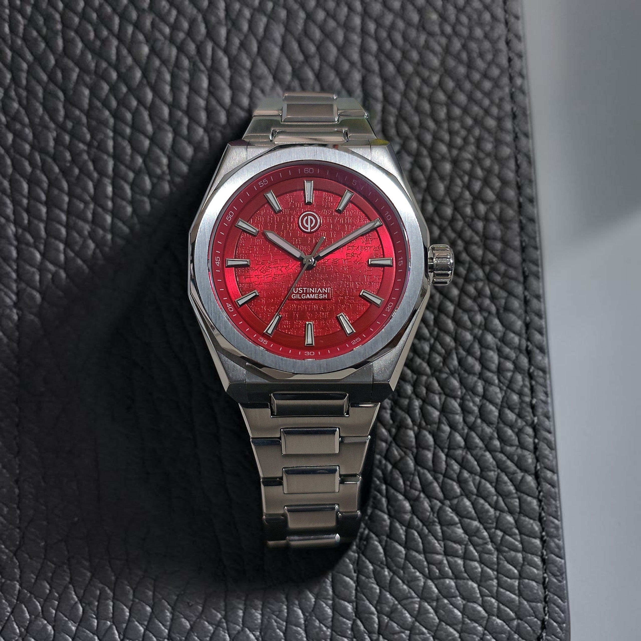 Adamu Terracota/Red No Date